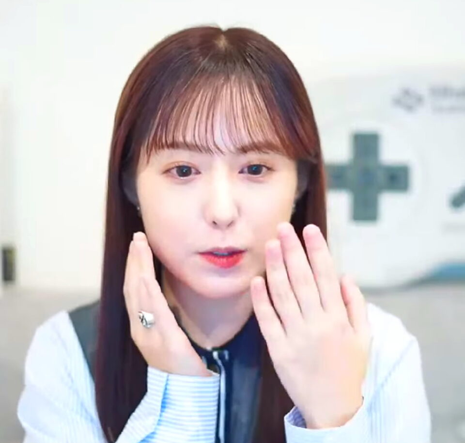 名探偵津田 幽霊役 女優 前田美里矢埜愛茉 YouTubeチャンネル